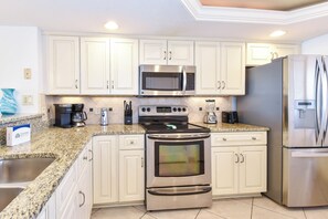 Fridge, microwave, oven, stovetop - Beachy condo w/private balcony, beach views & amenities! (Miramar Beach)
