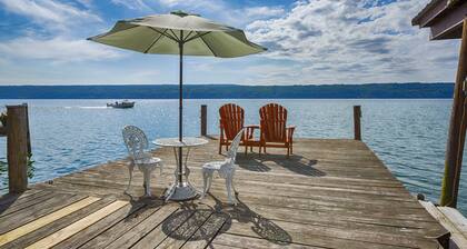 Alla Vineyard: "Ideal Lakeside Retreat"