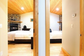 3 soverom, strykejern/-brett, reiseseng for barn og wi-fi (inkludert)