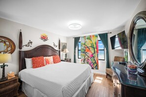 3 chambres, fer et planche à repasser, accès Internet, draps fournis