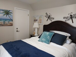 3 chambres, fer et planche à repasser, accès Internet, draps fournis