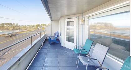 Loft frente al mar apto para perros con vistas al mar y al mar, a una cuadra del puerto