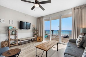 Smart TV, DVD player