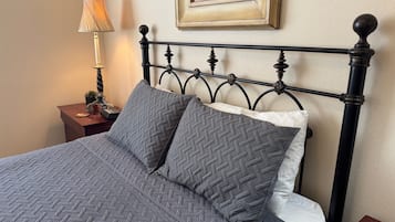 3 chambres, fer et planche Ă repasser, Wi-Fi gratuit, draps fournis