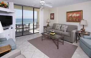 Flat-screen TV, DVD player - 601 Sunswept 3/3 You've Found Your Vacation Spot! Book Now! (Orange Beach)
