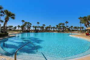 A heated pool - ⛱️Beach Front~Pool~Hot Tub~Spa~Gulf Views~Silver Shells~2BR St. Lucia 802 (Destin)
