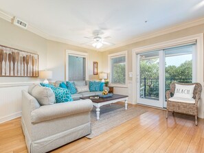 Smart TV, DVD player