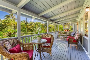 Property grounds - Hale Pua Kai, Comfortable Hawaiian Style Home (Haena)
