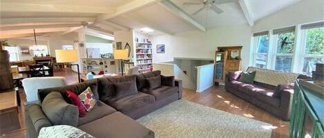 Flat-screen TV, fireplace, video games, DVD player