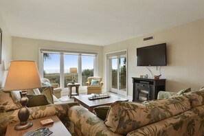 Smart TV, DVD player