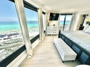 3 bedrooms, iron/ironing board, free WiFi, bed sheets - Large corner unit with spacious balconies! 4106 BS1 (Miramar Beach)
