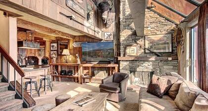 Remodeled 6 makuuhuoneen huoneisto aivan rinteillä suuria mukavuuksia kaikille