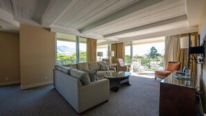 Televisión y reproductor de DVD 