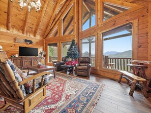 Smart-TV, peis, videospill og DVD-spiller