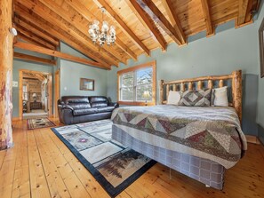 5 عدّة غرف نوم وواي فاي مجانًا وملاءات أسرّة