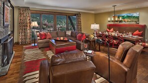 Smart TV, fireplace, offices