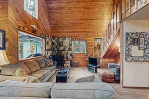 TV, fireplace, DVD player, video library