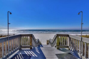 Accommodatie ligt op het strand