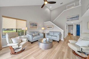 TV - Bay View,  Villa Golf Cart, Private Deck, Blue Bayou 270 Fairways (Miramar Beach)