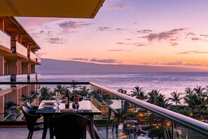 تناول الطعام بالخارج