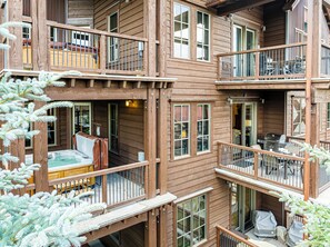 Bañera de hidromasaje exterior