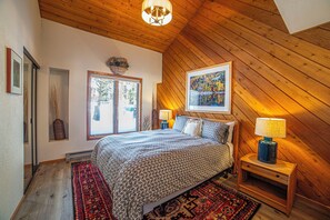 3 chambres, fer et planche à repasser, Wi-Fi gratuit, draps fournis