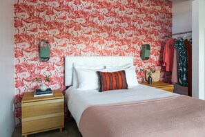 Iron/ironing board, free WiFi, bed sheets, wheelchair access - The Wesley Studio 1 by AvantStay | Retro & Spacious Studio | ADA Accessible (Palm Springs)