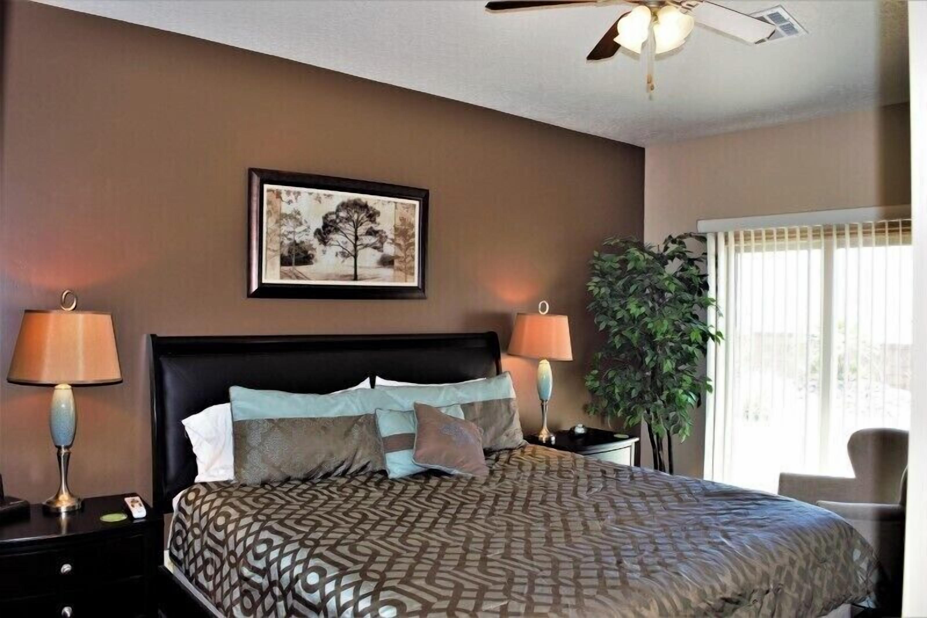 3 camere, ferro/asse da stiro, Wi-Fi gratuito, lenzuola