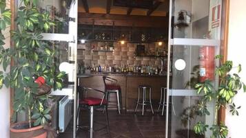 Bar (en la propiedad)