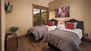 House, 4 Bedrooms | 4 bedrooms - Chalet Tarentaise (Steamboat Springs)
