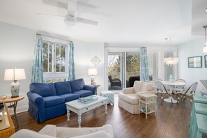 TV, DVD player - Condo at Baytowne! Large Balcony, Tropical Pool, Walk to Wharf, Tram to Beach (Miramar Beach)