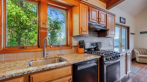 Fridge, microwave, oven, stovetop - Brookside: A Beautiful Chalet-Style Getaway on the Shore of Seneca Lake! (Dundee)