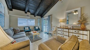 TV a schermo piatto, lettore DVD