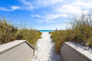 Strand