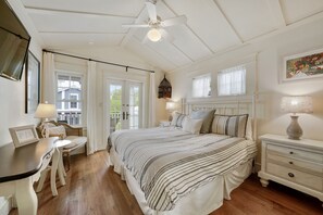 6 Schlafzimmer, Bügeleisen/Bügelbrett, kostenloses WLAN, Bettwäsche
