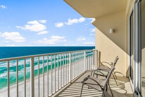Property grounds - Gulf Front W/ Amazing Pools! Book Your Stay Today! (Panama City Beach)