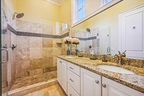 Bathtub, jetted tub, towels
