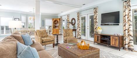 TV connectée, table de tennis de table