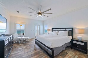 9 bedrooms, iron/ironing board, Internet, bed sheets