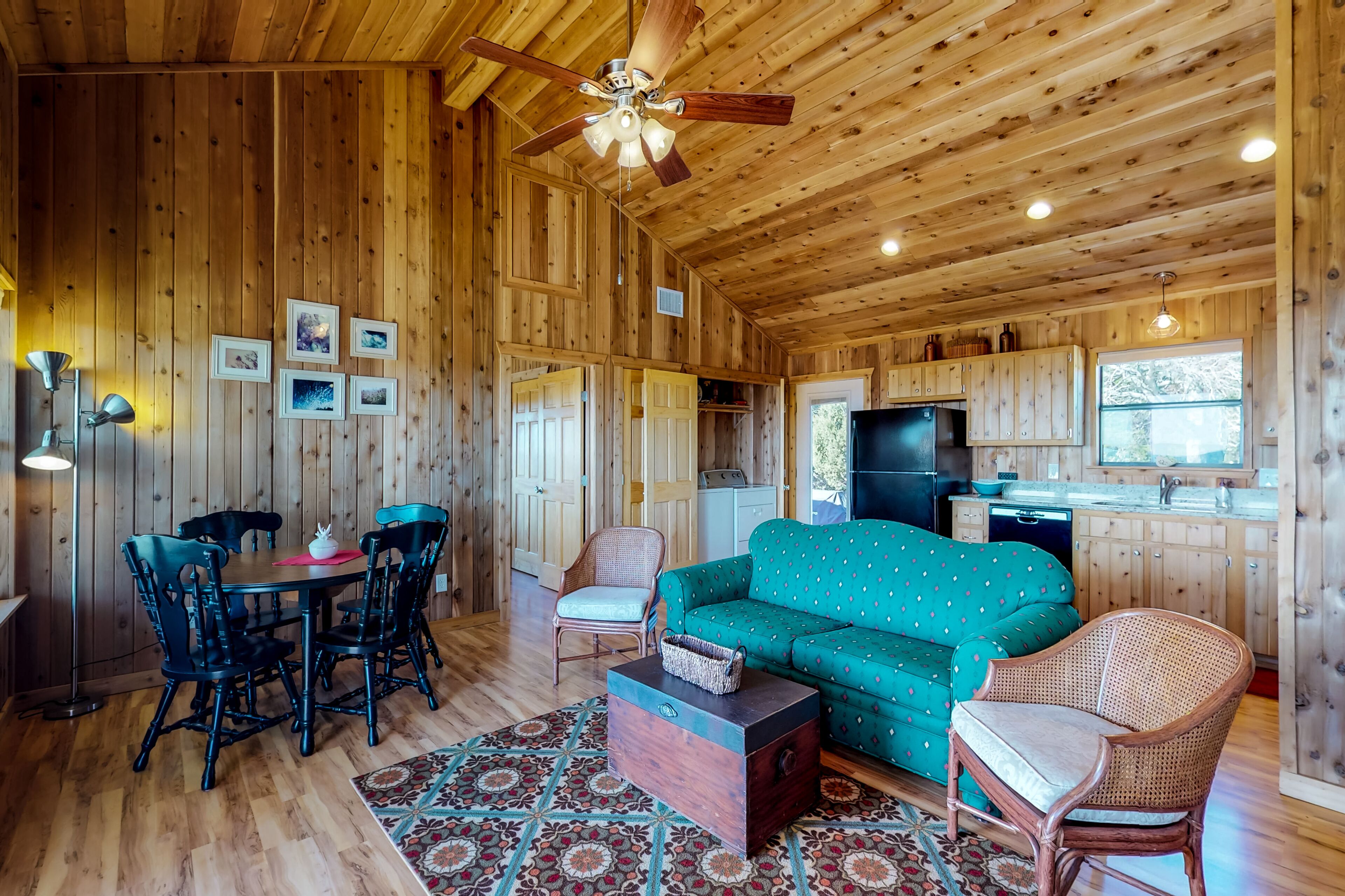 New and secluded wine country getaway just 10 miles from the heart of Blanco