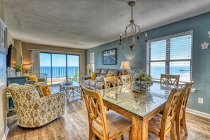 Smart TV, DVD player