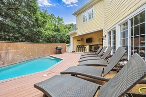 Et oppvarmet basseng