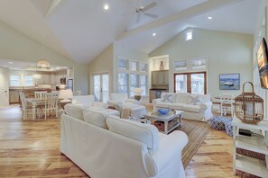 Smart TV, DVD player