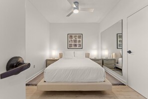 2 bedrooms, iron/ironing board, free WiFi, bed sheets