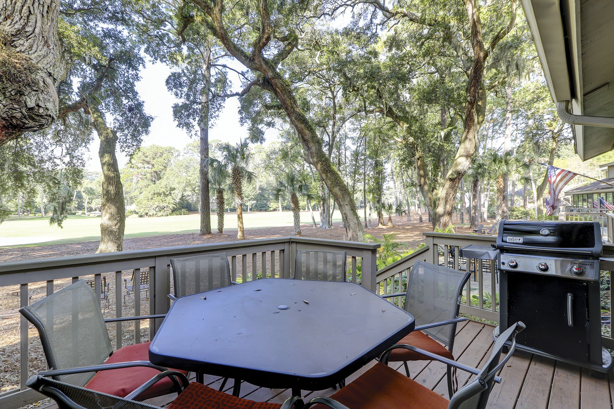 34 Muirfield. Quick walk to all Harbour Town has to offer