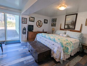 1 chambre, bureau, fer et planche à repasser, accès au Wi-Fi (inclus)