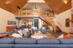 Smart TV, fireplace, DVD player, video library