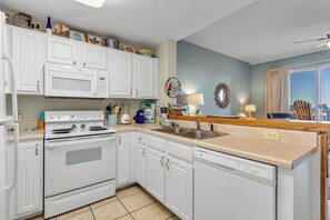 Fridge, microwave, oven, stovetop - Dunes 307 | 1BR Fort Morgan Condo | Third-Floor | Gulf Views (GULF SHORES)