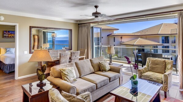 Smart TV, DVD player