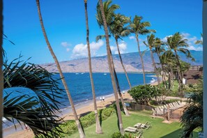 ビーチ、サンラウンジャー、ビーチタオル